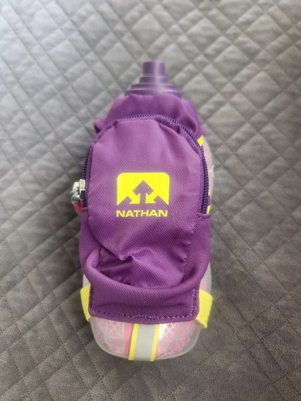 Nathan Speedraw Plus Insulated 18oz Water Bottle